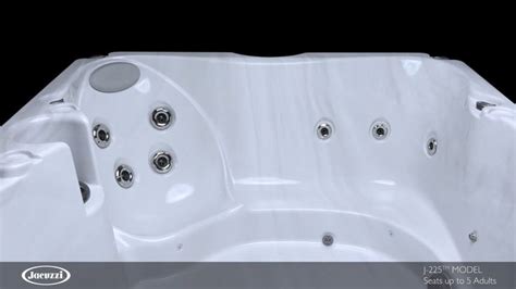 Jacuzzi J225 Jacuzzi Tub Hot Tub
