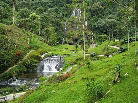 Waterfalls at Santa Rosa de Cabal, Colombia — Stock Photo ...