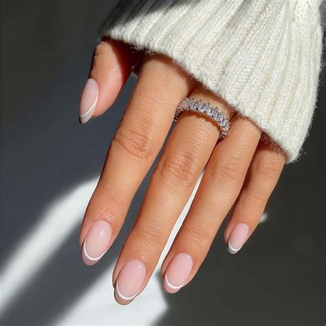 Uñas cortas nude ideas súper discretas y limpias para la oficina Glamour