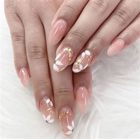 Nude Floral Nails Bridesmaids Nails Floral Nails Gold Nail Designs