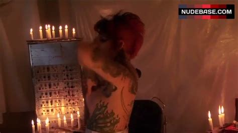 Rachael Reckless Oral Sex Scene Vamp Vixens NudeBase