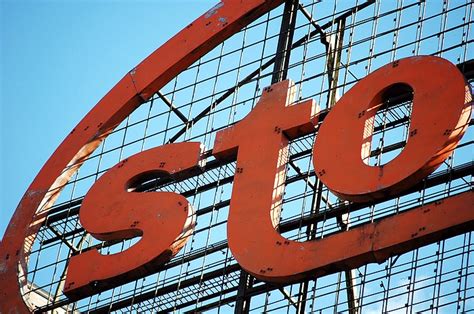 STOMIL - SZTUKA NEONU