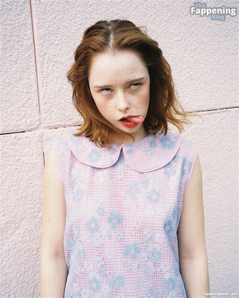 Suzanna Son Interlewd Suzannason Nude OnlyFans Leaks Fappening FappeningBook