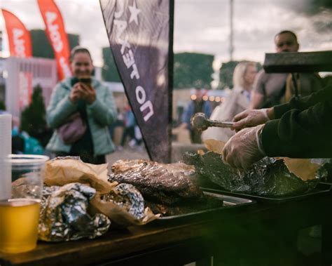 Смокеры ProBBQ фотографии с фестиваля RestoMarket Fest 2022