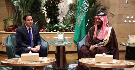 サウジ皇太子、米国務長官と地域・国際情勢について協議＝国営通信 ロイター