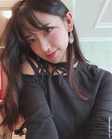 Jinnytty Nude OnlyFans Leaks Fappening FappeningBook