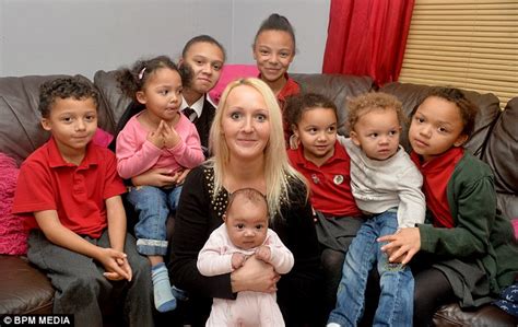 Mother Of Eight Who Claims K A Year In Benefits Is Planning To Get A K Boob Job Daily