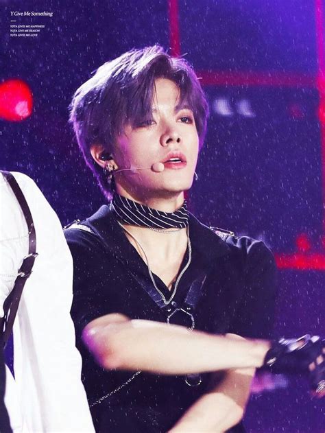 Here Are The Top 11 Male Idols Who Can Completely Change From Cutie Pie To Sex Symbol In A