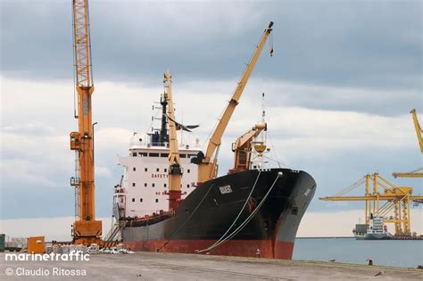 LUCKY Ship Photos | AIS MarineTraffic