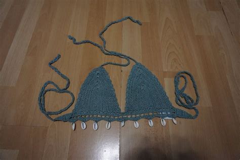 Gehäkeltes Bikini Oberteil Grösse S mit Muscheln Kaufen auf Ricardo