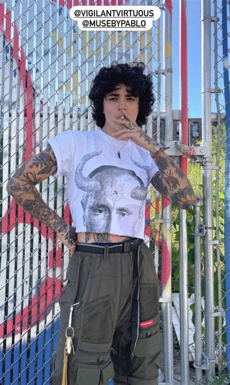 Vas Miss Daddi Instagram Photos And Videos Genderqueer Fashion Tomboy Fashion Lesbian