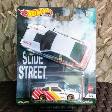 Jual HOT WHEELS PREMIUM CC Slide Street Toyota AE86 Sprinter Trueno Shopee Indonesia