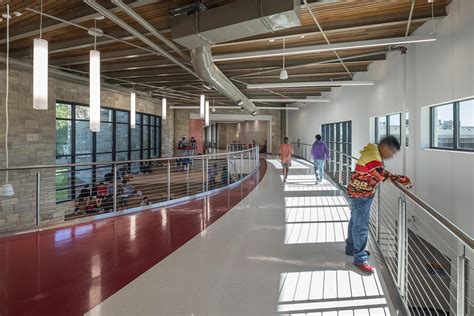 Tippit Middle School Huckabee More Than Architects Texas