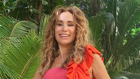 Mamasita Alejandra Fosalba Recibe El Con Fotito En Bikini Radio Coraz N