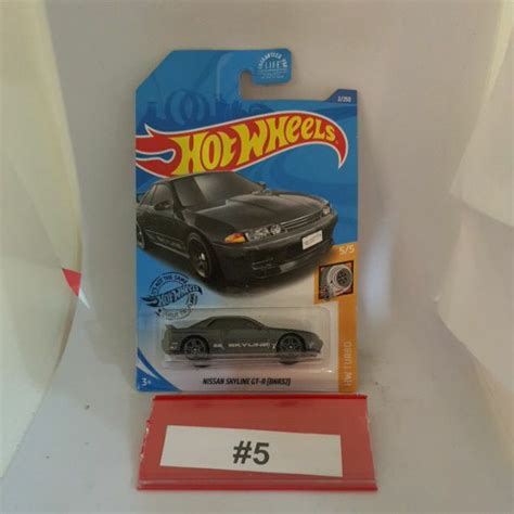 Hot Wheels Grey Nissan Skyline Gt R Bnr Shopee Malaysia