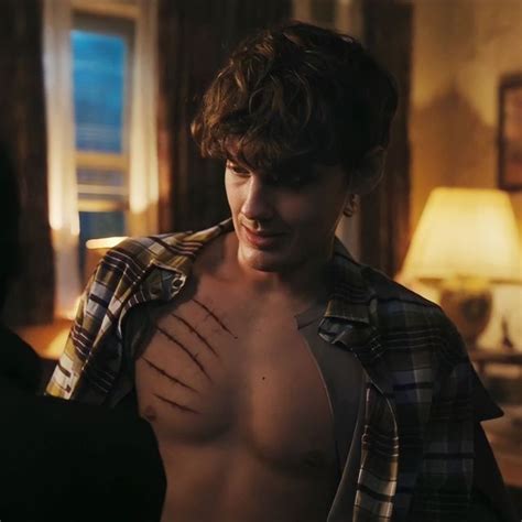 Ashツ on Instagram he s soo hot and soo miserable Семейка аддамс Фанатка Кинозвезды