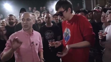 Versus: Окси vs Гнойный (но Окси-танцор) - YouTube