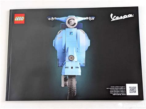 Lego Creator Expert 10298 Vespa 125 On The Road Again Review The