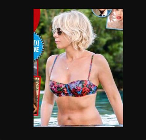 Maria De Filippi In Bikini Su Chi Ultime Notizie Flash