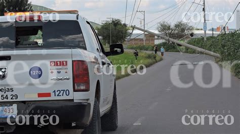 Chofer Pierde El Control Del Cami N Y Choca Con Poste De Luz En