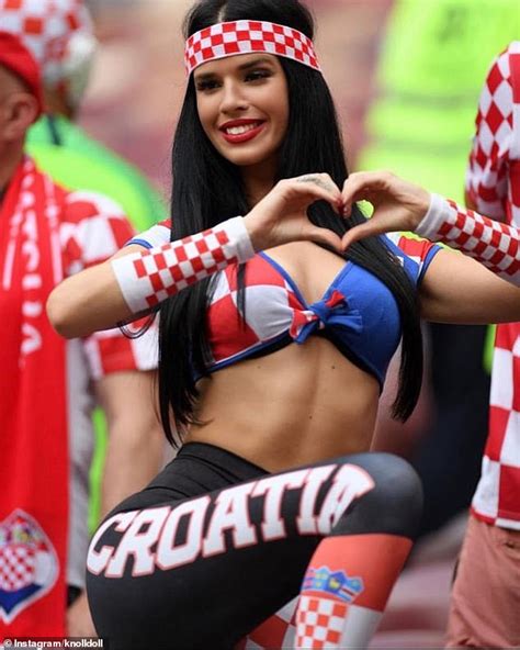 World Cup S Sexiest Fan Ivana Knoll Slams Qatar S Circus Fifa World Cup After Trouble In Doha