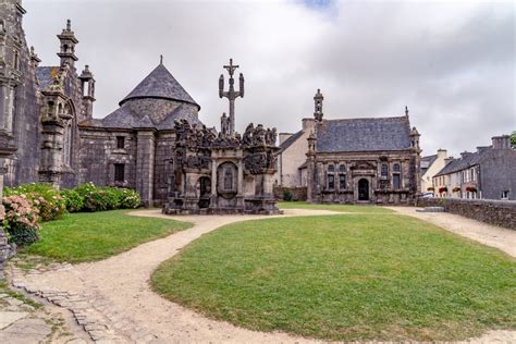 De Enclos Paroissial Pareltjes Van Architectuur In Bretagne