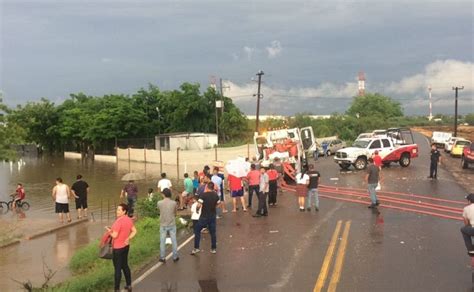 Fuertes Lluvias Provocan Inundaciones En Culiacán