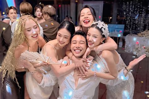 Hội bạn thân toàn hot girl Hà thành của Chi Pu Salim giờ ra sao Báo Dân trí