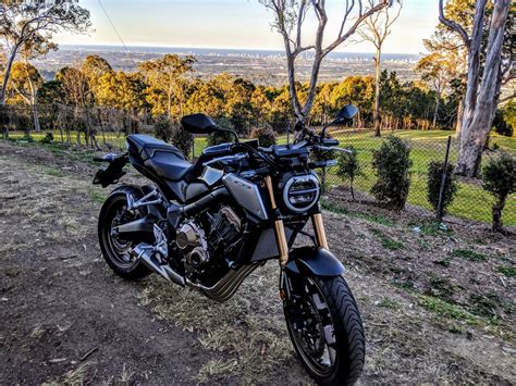 Naked 2019 Honda CB650R Netrider Connecting Riders
