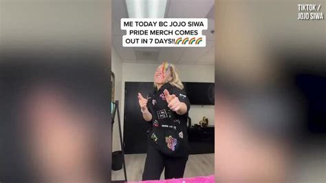 Jojo Siwa Says She Can T Have Sex Like Normal Teenagers Because Of Her Fame Capital