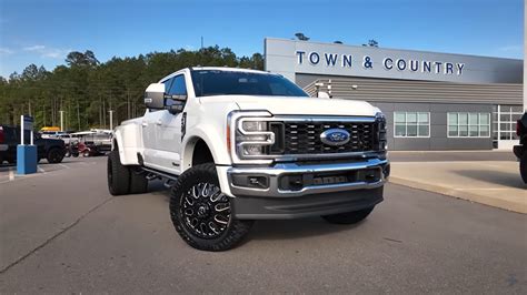 Ford F Super Duty Dually Keeps It Level On Fuel Forged S