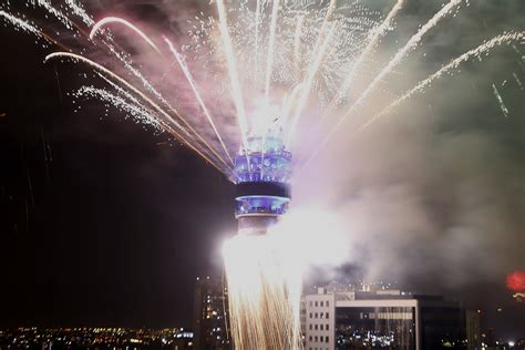 Año Nuevo: estos son los 6 eventos masivos de esta noche en Santiago