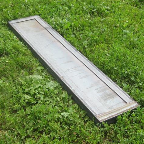 Ступенька металлическая