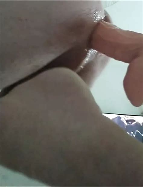 Pierwsza jazda na maszynie do seksu i dużym dildo xHamster