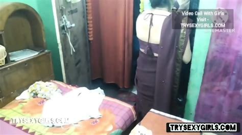 Boyfriend On Holi Make A Hut And Fuck Her Ass After Seeing Her Alone In