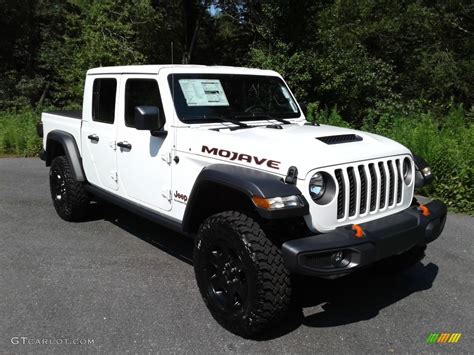 Bright White 2020 Jeep Gladiator Mojave 4x4 Exterior Photo #139475410 ...