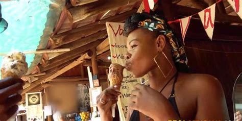 Public First Date Goes Well For African Bbc After He Licks Her Ebony Partner S Pussy Tnaflix