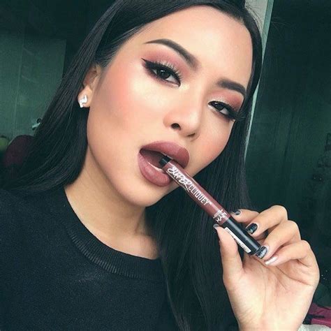 Son Lì Bút Chì NYX Màu Nude On The DL Hasaki vn