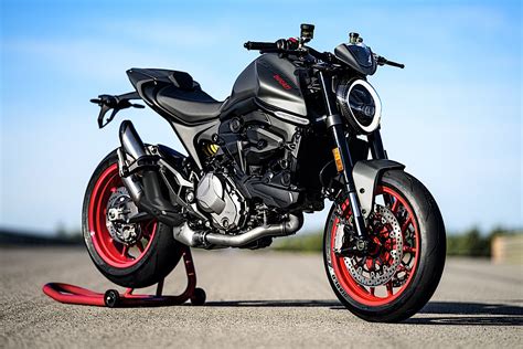 Ducati Monster Goes Back To Basics With Lightest Naked Yet Autoevolution