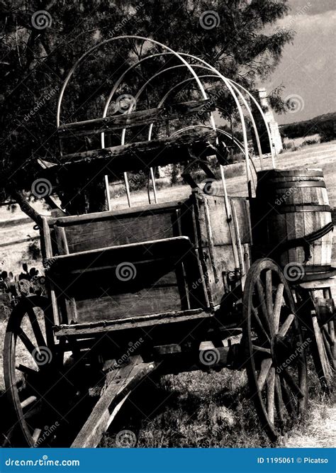Chuck Wagon Royalty-Free Stock Image | CartoonDealer.com #1195066