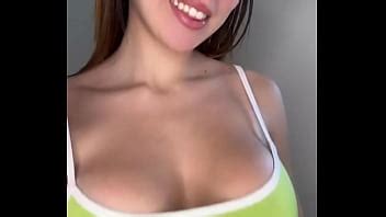 Mes Seins Ont Soif Du Contact De Ta Langue Xvideos