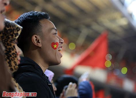 Điểm danh hot girl đổ xô đi xem trai đẹp U23 Việt Nam Bongdaplus vn