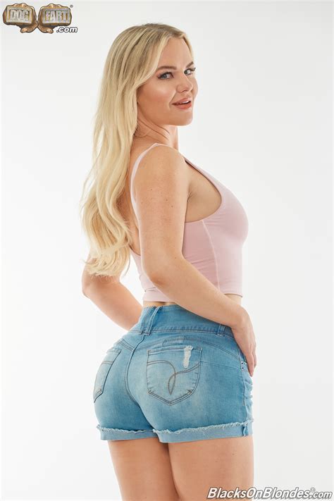 Slimthick Vic Slimthick Vic S Second Appearance 016 Porn Pic