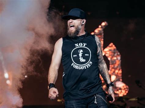 Brantley Gilbert - Bio, Birthday, Wiki, Married, Wife, Kids, Net Worth