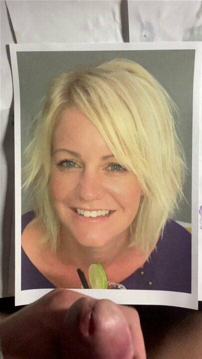 I Cum On Hot Receptionist Karen XHamster