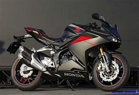 AHM Berencana Hadirkan Versi Naked Dari Honda CBR250RR Info Sepeda Motor
