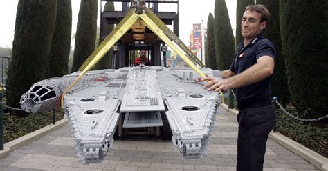 Brickfinder - LEGO Star Wars Miniland Leaving LEGOLAND Parks!