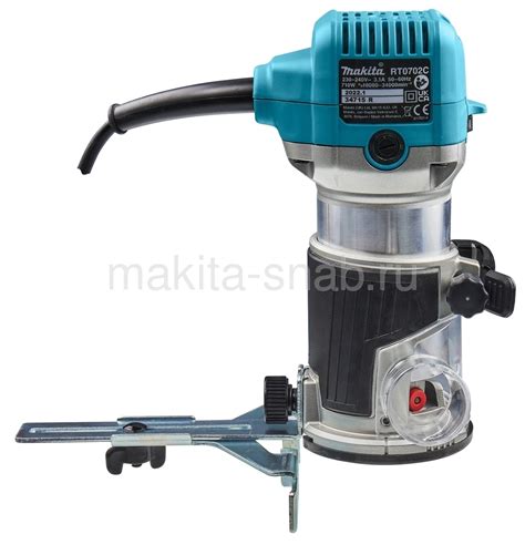 Фрезер кромочный Makita RT0702C