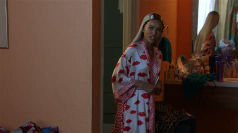 Nude Video Celebs Karrueche Tran Nude Claws S E