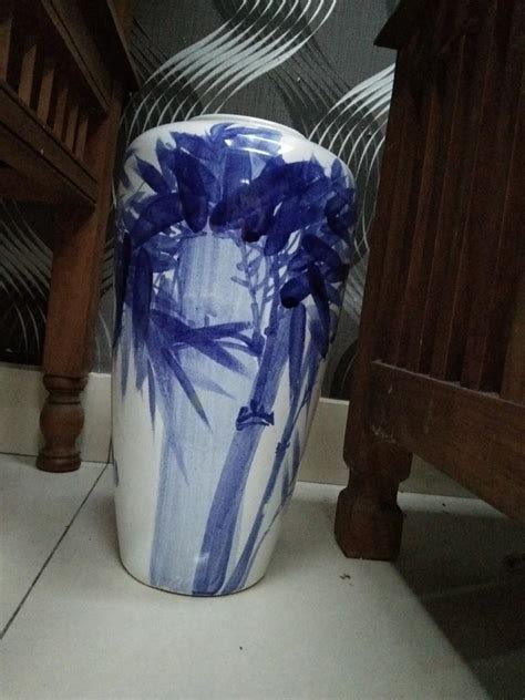 Clayton vase genuine stoneware, Furniture & Home Living, Home Decor ...